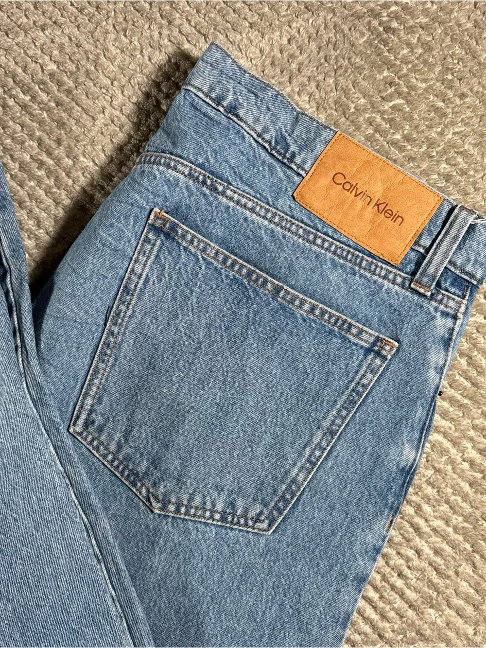 Vtg Calvin Klein Denim Jeans Men's 36x32 Straight Fit Button Fly, Distress Wash